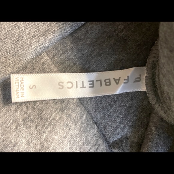 Fabletics Sweatshirt - Picture 3 of 3
